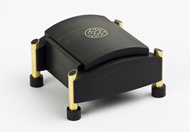 Deluxe Accommodation - Ebony, Brass - $890 